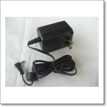 BC-196 （BC196） バッテリーチャージャーACアダプター/IC-R6付属品