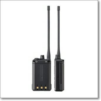 DJ-P400 (DJP400) 業界唯一、特小無線帯で2/3/4者間同時通話を実現