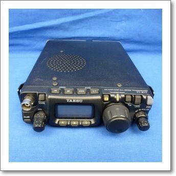 中古品】FT-817 （FT817) 程度【D】附属品【箱/乾電池ケース/電池