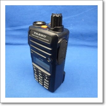 中古品】FT-65 （FT65) 程度【C】附属品【箱/充電スタンド/充電器
