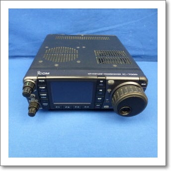 中古品】IC-7000 （IC7000) 程度【C】附属品【電源ケーブル/マイク