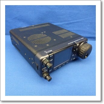 中古品】IC-7000 （IC7000) 程度【C】附属品【電源ケーブル/マイク