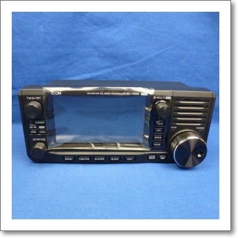 中古品】IC-705 （IC705) 程度【C】附属品【箱/電源ケーブル