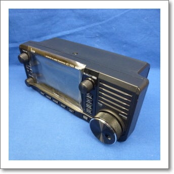 中古品】IC-705 （IC705) 程度【C】附属品【箱/電源ケーブル