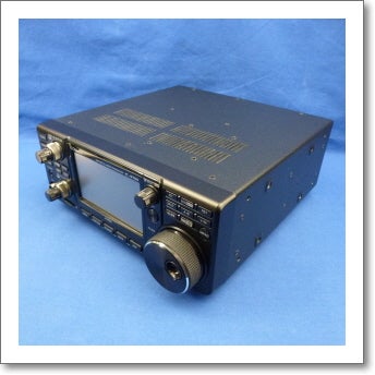 中古品】IC-9700 （IC9700) 程度【C】附属品【箱/電源ケーブル/マイク
