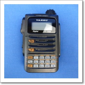 中古品】FT-70D （FT70D) 程度【C】附属品【箱/充電器/バッテリー